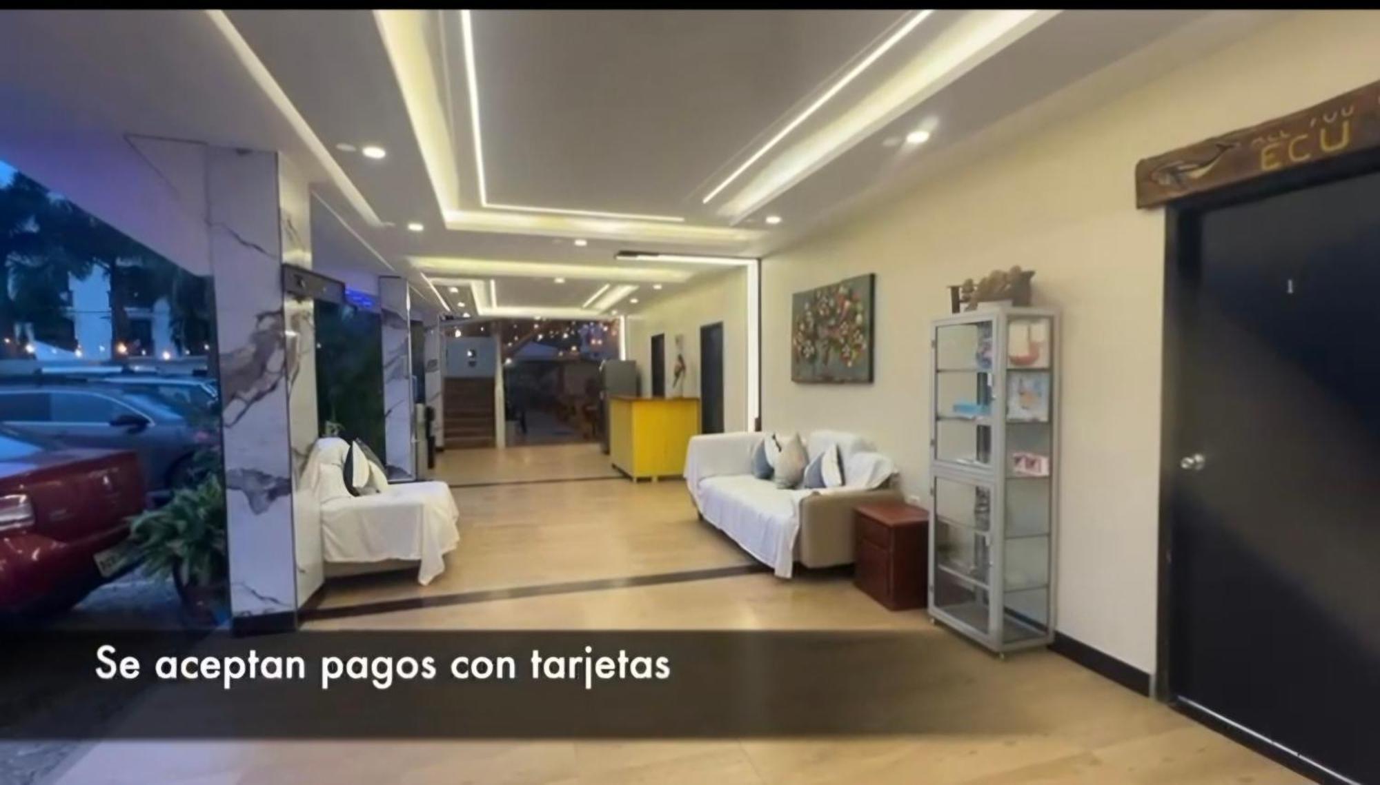 Hotel Berlin International Puerto López Exterior foto